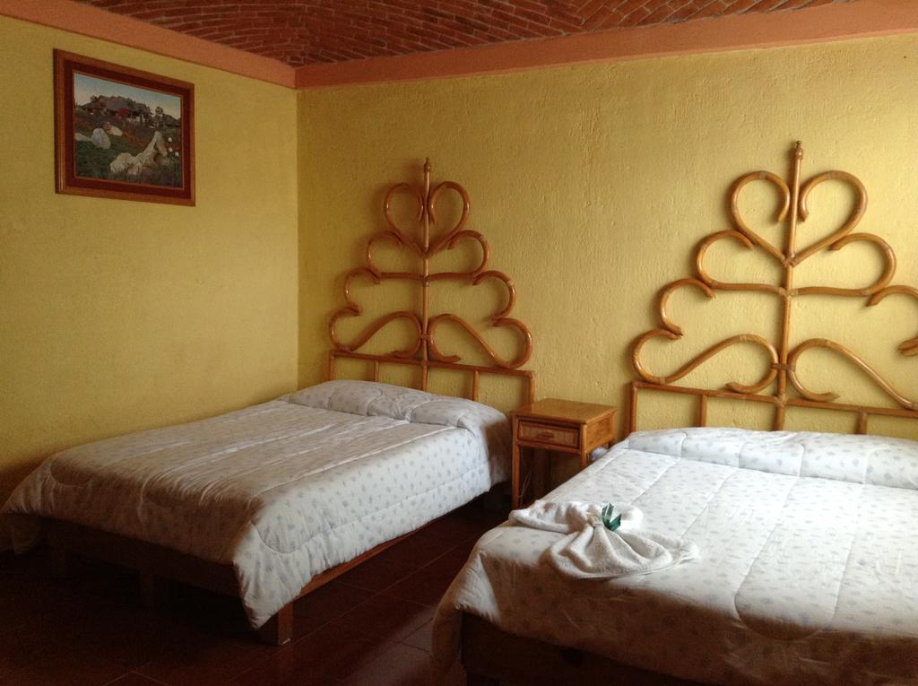 Hotel La Herradura Tecozautla Eksteriør billede